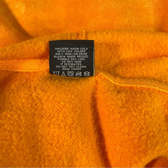 Naruto Shippuden Collection Hoodie Size Large Orange. 2002 NEW. - Picture 7 of 7